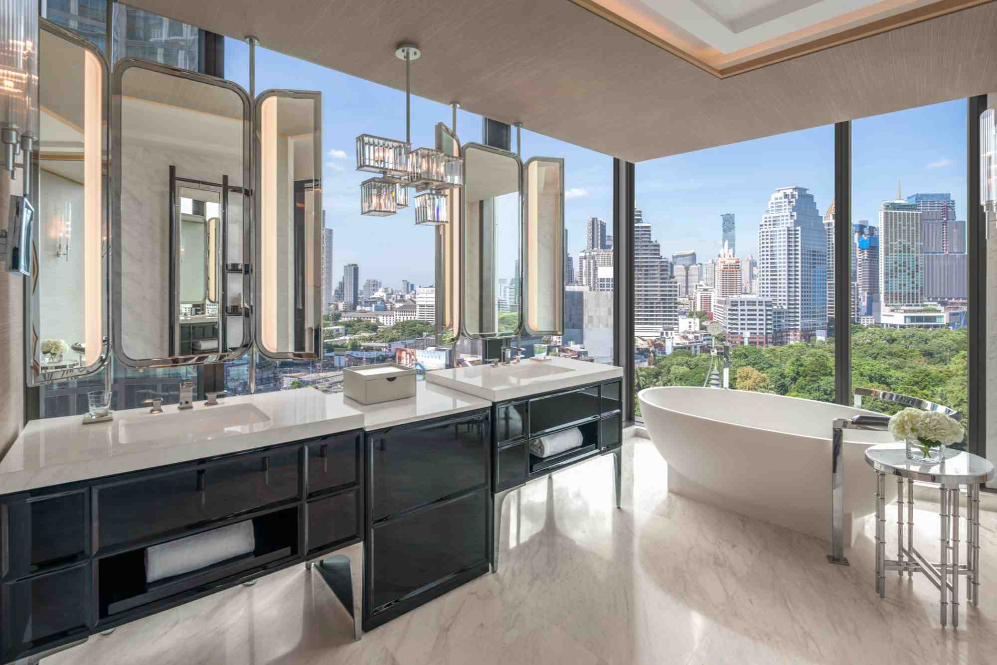 فنادق تقدم مستوى عالٍ من الخدمة