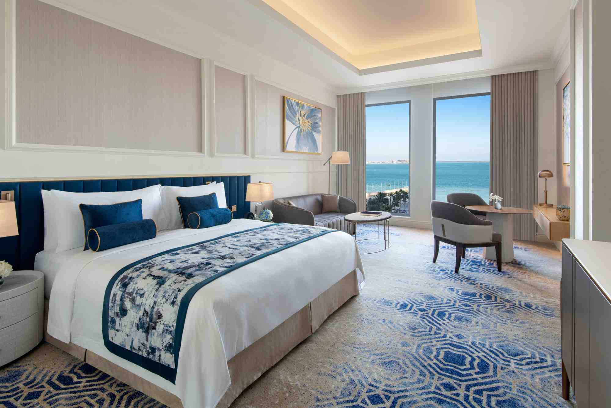 مرافق فاخرة تضمن إقامة لا تُنسى